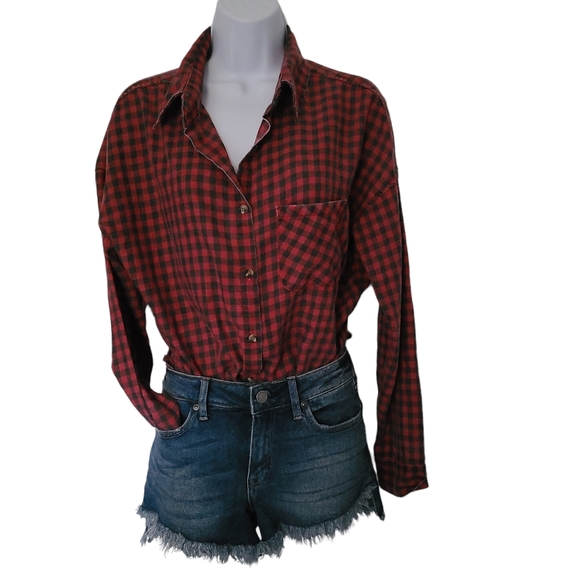 Brandy Melville Distressed Red Buffalo Check Plaid Button Down Flannel O… - Picture 4 of 9